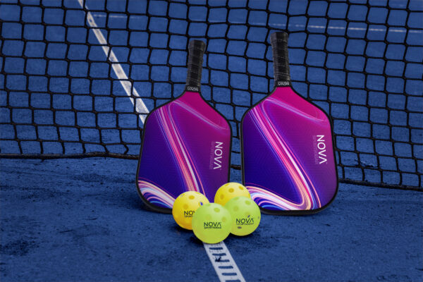 Fiber Glass Pickleball Paddle Lifestyle 2